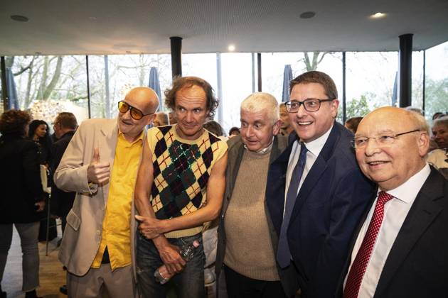 Verleihung des Comedy Preises Recklinghäuser Hurz 2025 ** NUR FÜR REDAKTIONELLE ZWECKE ** EDITORIAL USE ONLY **<p>Verleihung des Comedy Preises Recklinghäuser Hurz 2025 am Montag, 24. März 2025 im Festspielhaus in Recklinghausen. Gruppenbild vor Beginn der Show. Recklinghausen NRW Recklinghausen Copyright: StefanxArendx xFUNKExFotoxService