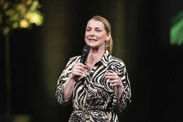Verleihung des Comedy Preises Recklinghäuser Hurz 2025 ** NUR FÜR REDAKTIONELLE ZWECKE ** EDITORIAL USE ONLY **<p>Verleihung des Comedy Preises Recklinghäuser Hurz 2025 am Montag, 24. März 2025 im Festspielhaus in Recklinghausen. Auftritt Kristina Bogdanski. Recklinghausen NRW Recklinghausen Copyright: StefanxArendx xFUNKExFotoxService