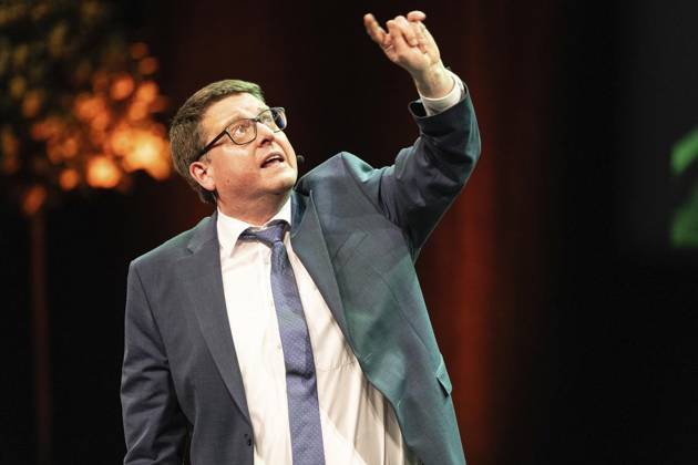 Verleihung des Comedy Preises Recklinghäuser Hurz 2025 ** NUR FÜR REDAKTIONELLE ZWECKE ** EDITORIAL USE ONLY **<p>Verleihung des Comedy Preises Recklinghäuser Hurz 2025 am Montag, 24. März 2025 im Festspielhaus in Recklinghausen. Kai Magnus Sting bei seiner Dankesrede. Recklinghausen NRW Recklinghausen Copyright: StefanxArendx xFUNKExFotoxService
