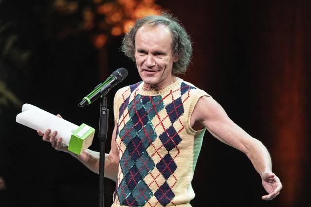 Verleihung des Comedy Preises Recklinghäuser Hurz 2025 ** NUR FÜR REDAKTIONELLE ZWECKE ** EDITORIAL USE ONLY **<p>Verleihung des Comedy Preises Recklinghäuser Hurz 2025 am Montag, 24. März 2025 im Festspielhaus in Recklinghausen. Olaf Schubert bei seiner Dankesrede. Recklinghausen NRW Recklinghausen Copyright: StefanxArendx xFUNKExFotoxService