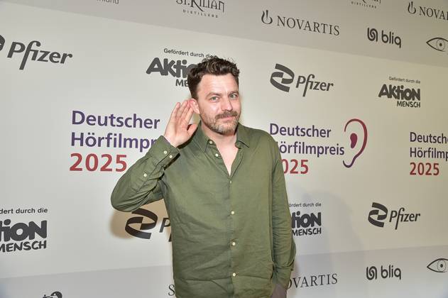 3. Deutschen Hörfilmpreis 2025. Friedrich Muecke Ankunft zum c in Berlin, am 25.03.2025