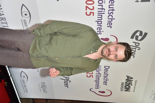 3. Deutschen Hörfilmpreis 2025. Friedrich Muecke Ankunft zum c in Berlin, am 25.03.2025