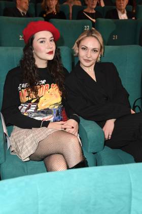 Julia Kelsch und Emma Nova bei der Verleihung vom Deutschen Hoerfilmpreis am 25.03.2025 in Berlin Deutscher Hoerfilmpreis 2025 in Berlin