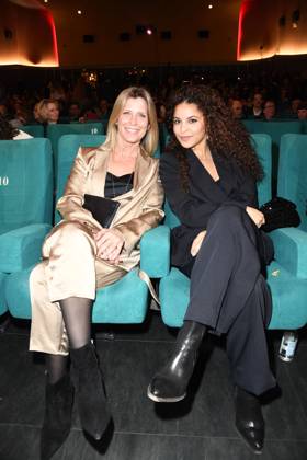 Valerie Niehaus und Patricia Meeden bei der Verleihung vom Deutschen Hoerfilmpreis am 25.03.2025 in Berlin Deutscher Hoerfilmpreis 2025 in Berlin