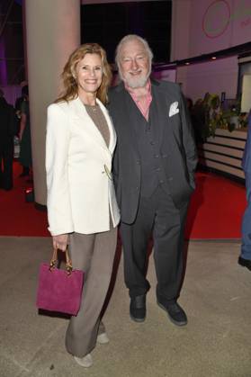 Leslie Malton mit Ehemann Felix von Manteuffel beim 23. DEUTSCHER HÖRFILMPREIS 2025 im Filmtheater Colosseum in Berlin am 25.03.2025