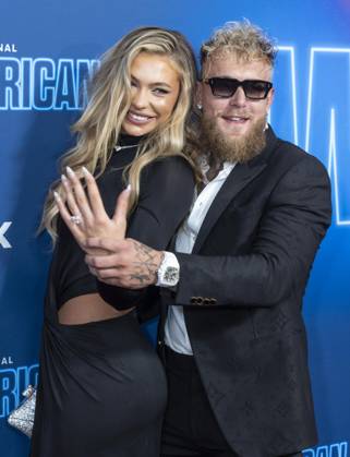 Bilder des Jahres 2025, Entertainment 03 März Entertainment Themen der Woche KW13 Entertainment Bilder des Tages March 26, 2025, New York, New York, USA: Jutta Leerdam and Jake Paul attend premiere of HBO Max Original reality series Paul American at Tempo by Hilton New York Times Square in New York on March 26, 2025 New York USA - ZUMAr339 20250326_znp_r339_221 Copyright: xLevxRadinx