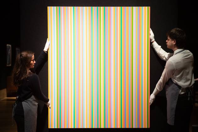 Bonhams 20th 21st Century Art Day Evening Sales Highlights Photocall - Bonhams, London Art handlers hold Myrrh by Bridget Riley (est £1.5m -£2.5m) which is to go on auction at Bonhams 20th 21st Century Art Day Evening Sales at Bonhams in London, England, UK on Monday 31 March, 2025., Credit:Justin Ng Avalon UK, England, London, Bonhams Copyright: xJustinxNgx xAvalonx 0981806158