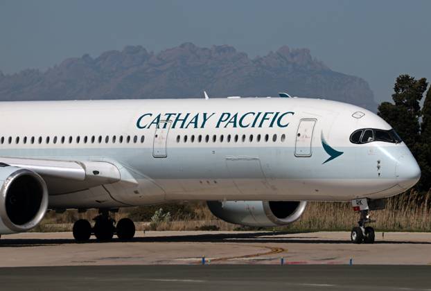 Cathay Pacific restored Its Barcelona-Hong Kong route The company Cathay Pacific restores its route between Barcelona and Hong Kong with the arrival at El Prat airport of an Airbus A350-941, in Barcelona, Spain, on March 31, 2025. Barcelona Barcelona Spain Copyright: xUrbanandsportx originalFilename: urbanandsport-cathaypa250331_npGnA