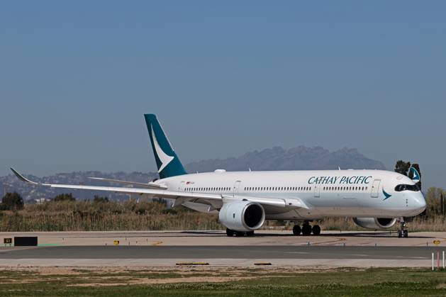 Cathay Pacific restored Its Barcelona-Hong Kong route The company Cathay Pacific restores its route between Barcelona and Hong Kong with the arrival at El Prat airport of an Airbus A350-941, in Barcelona, Spain, on March 31, 2025. Barcelona Barcelona Spain Copyright: xUrbanandsportx originalFilename: urbanandsport-cathaypa250331_npYQK