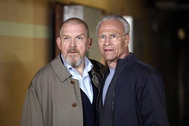 Die Tatort-Schauspieler Dietmar Bär (Freddy Schenk) und Klaus J. Behrendt (Max Ballauf) bei einem Fototermin zum 96. Kölner Tatort Die letzten Menschen von Köln in der U-Bahn-Station Kalk Post mit angrenzendem Bunker. Köln, 25.03.2025 NRW Deutschland Copyright: xChristophxHardtx