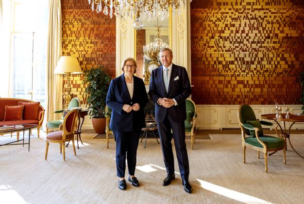 03-04-2025 HtB King Willem-Alexander during a meeting with the President of the Federal Council of the Federal Republic of Germany, Anke Rehlinger, at palace Huis ten Bosch in The Hague. Â Copyright: xPPEx