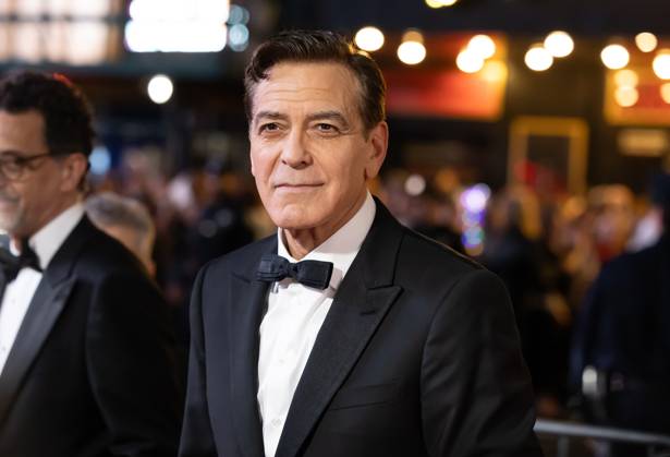 Bilder des Jahres 2025, Entertainment 04 April Arrivals for the New York Broadway opening night of Good Night, and Good Luck Featuring: George Clooney Where: New York, New York, United States When: 03 Apr 2025 Credit: Janet Mayer INSTARimages.com EDITORIAL USE ONLY. NOT FOR USE BY NEWSPAPERS BASED IN THE UK. Copyright: xx instar54644002