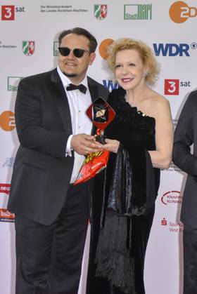 Sunnyi Melles, Martin Danisch1 ( Die Zweiflers ) Preistraeger zu Gast bei der Verleihung des 61.Grimme Preis am 04.04.2025 in Marl NRW Deutschland