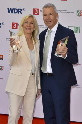 Ulrike von der Groeben Peter Kloeppel RTL Moderatoren Preistraegeri zu Gast bei der Verleihung des 61.Grimme Preis am 04.04.2025 in Marl NRW Deutschland