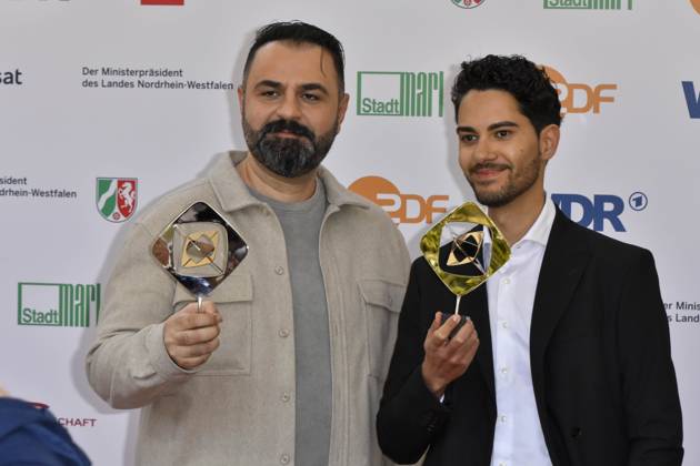 Bilal Bahadir, Cagdas Eren Yueksel ( Uncivilized ) Preistraeger zu Gast bei der Verleihung des 61.Grimme Preis am 04.04.2025 in Marl NRW Deutschland