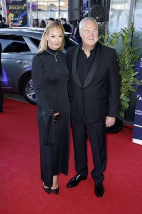 Franziska van Almsick mit Partner Jürgen B. Harder bei der Verleihung des 25. Radio Regenbogen Award 2025 in der Europa-Park Arena. Rust, 04.04.2025