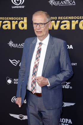 Günther Jauch bei der Verleihung des 25. Radio Regenbogen Award 2025 in der Europa-Park Arena. Rust, 04.04.2025