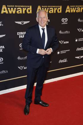 Johannes B. Kerner bei der Verleihung des 25. Radio Regenbogen Award 2025 in der Europa-Park Arena. Rust, 04.04.2025