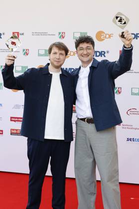 Jonathan Schörnig und Johannes Filous bei der 61. Verleihung des Grimme Preises 2025 im Theater Marl. Marl, 04.04.2025