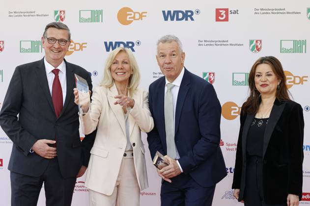 Martin Rabanus, Ulrike von der Groeben, Peter Kloeppel und Cigdem Uzunoglu bei der 61. Verleihung des Grimme Preises 2025 im Theater Marl. Marl, 04.04.2025