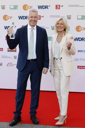 Peter Kloeppel und Ulrike von der Groeben bei der 61. Verleihung des Grimme Preises 2025 im Theater Marl. Marl, 04.04.2025