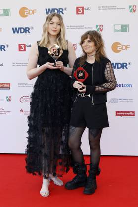 Isabell Beer und Isabel Ströh bei der 61. Verleihung des Grimme Preises 2025 im Theater Marl. Marl, 04.04.2025
