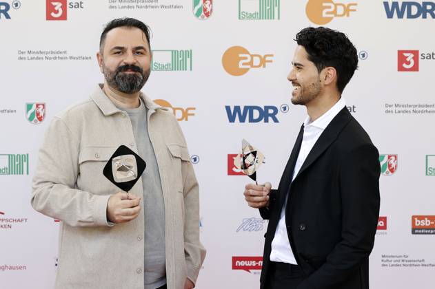 Bilal Bahadir und Cagdas Eren Yüksel bei der 61. Verleihung des Grimme Preises 2025 im Theater Marl. Marl, 04.04.2025