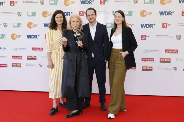 Sophie Averkamp, Maren Kroymann, Sebastian Colley und Maira Inselmann bei der 61. Verleihung des Grimme Preises 2025 im Theater Marl. Marl, 04.04.2025