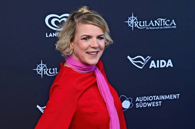 RADIO REGENBOGEN AWARD 2025. Mirja Boes anläßlich der Verleihung des Medienpreises aus Baden-Württemberg Radio Regenbogen Award am 04.04.2025 im Europapark Rust. 20250404MWI034987