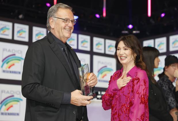 Rust, Germany - April 04, 2025: The 25th Radio Regenbogen Award at Europa-Park with Actress Iris Berben and Europa-Park Owner Roland Mack 25th Radio Regenbogen Award at Europa-Park
