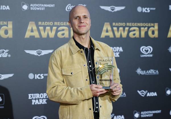Rust, Germany - April 04, 2025: The 25th Radio Regenbogen Award at Europa-Park with Belgian Musician Milow (Jonathan Ivo Gilles Vandenbroeck) 25th Radio Regenbogen Award at Europa-Park