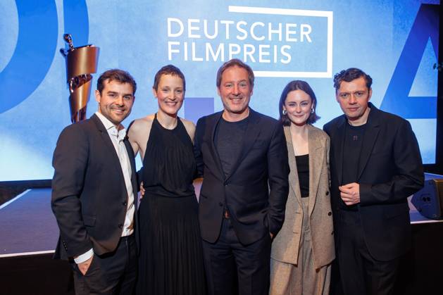 Event - Deutscher Filmpreis 2025 Nominiertenabend Lucas Reiber, Vicky Krieps, Florian Gallenberger, Lea van Acken und Christian Friedel beim Nominiertenabend des Deutschen Filmpreises 2025 in der Fotografiska am 05.04.2025 in Berlin. Copyright: xEventpressxKochanx