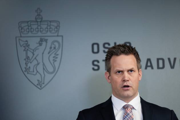 Pressekonferanse om terrorangrepet natt til 25. juni 2022. Oslo 20250408. Statsadvokat Sturla Henriksbo og statsadvokat Aud Kinsarvik Gravas i Oslo statsadvokatembeter holder en pressekonferanse for a orientere om avgjorelsen av tiltalesporsmalet for personer siktet for medvirkning til terrorangrepet natt til 25. juni 2022 .Arfan Bhatti er tiltalt for medvirkning til terror Foto: Fredrik Varfjell NTB Oslo Norge ngS9ia-ioi8 EDITORIAL USE ONLY Ref:_BNCngS9ia-ioi8.jpg Copyright: xFredrikxVarfjellx xNTBx