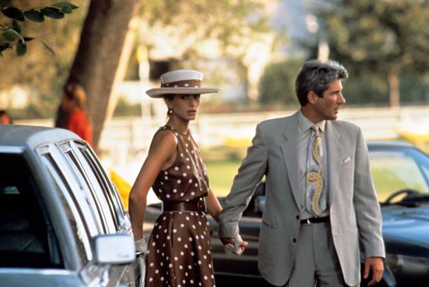 Film still or Publicity still from Pretty Woman Julia Roberts, Richard Gere 1990 Touchstone Pictures Photo by Ron Batzdorff File reference 34824-187THA Los Angeles CA 34824187THA
