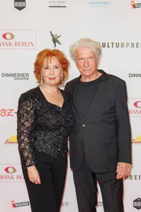 Preisverleihung - B.Z.-Kulturpreis Verena Wengler und Jürgen Prochnow beim B.Z.-Kulturpreis 2025 im Theater am Potsdamer Platz am 08.04.2025 in Berlin. Copyright: xEventpressxKochanx