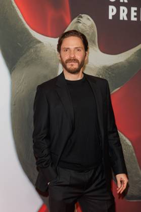 Preisverleihung - B.Z.-Kulturpreis Daniel Brühl beim B.Z.-Kulturpreis 2025 im Theater am Potsdamer Platz am 08.04.2025 in Berlin. Copyright: xEventpressxKochanx