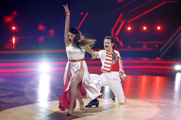 Bilder des Jahres 2025, Entertainment 04 April Entertainment Bilder des Tages Profitänzer Valentin Lusin und Schauspielerin Christine Neubauer sind ausgeschieden bei der 18. Staffel der RTL-Tanzshow Lets Dance im Coloneum. Köln, 11.04.2025 NRW Deutschland Copyright: xChristophxHardtx