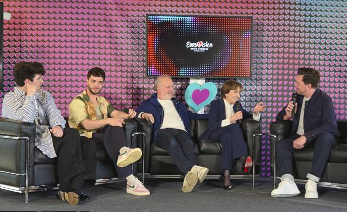 Bilder des Jahres 2025, Entertainment 04 April Entertainment Bilder des Tages Basel, Switzerland - April 14, 2025: Eurovision Song Contest, ESC 2025: Press Conference revealing the Program and Show Parts with Paola Felix, Peter Reber, Luca Hänni, Gjons Tears from the Act: Swiss ESC Legacy. Mandoga Media Germany ESC Eurovision Song Contest 2025 in Basel