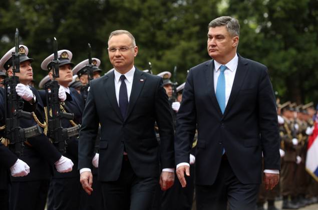 News Bilder des Tages President of Poland Andrzej Duda met with President of Croatia Zoran Milanovic Polish President Andrzej Duda arrived on an official visit to Croatia on April 15, 2025 in Zagreb, Croatia, on the invitation of President Zoran Milanovic. They discussed bilateral relations and the security situation in the region and the world.  RobertxAnic PIXSELL