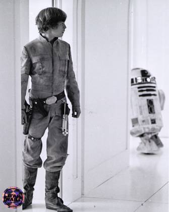 Star Wars: Episode V - The Empire Strikes Back (1980) - filmstill Star Wars: Episode V - The Empire Strikes Back (1980) Mark Hamill & Kenny Baker - - - EDITORIAL USE ONLY Copyright: xCAP KFSx