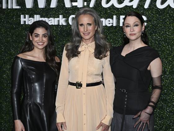 Bilder des Jahres 2025, Entertainment 04 April Entertainment Themen der Woche KW17 Entertainment Bilder des Tages April 22, 2025, Hollywood, California, USA: (L-R) Sadie Laflamme-Snow, Andie MacDowell and Chyler Leigh attend The Way Home Emmys FYC Event. Hollywood USA - ZUMAb173 20250422_aap_b173_017 Copyright: xBillyxBennightx