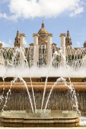 National Art Museum of Catalunya, Museu Nacional d™Art de Catalunya and Magic Fountain, Montjuic, Barcelona, Spain National Art Museum of Catalunya, Museu Nacional d™Art de Catalunya and Magic Fountain, Montjuic, Barcelona, Spain in August 2015 CAP MEL MEL Barcelona Great Britain Copyright: xMelxLonghurst CapitalxPicturesx