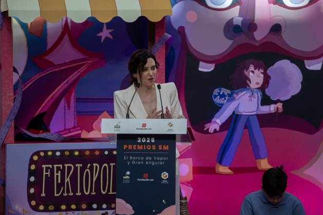 47th edition of the SM awards for children s and young adult literature El Barco de Vapor and Gran Angular at the Real Casa de Correos, in Madrid - 24 Apr 2025 The President of the Community of Madrid, Isabel Díaz Ayuso, speaks at the presentation ceremony for the 47th edition of the SM Children s and Young Adult Literature Awards El Barco de Vapor and Gran Angular, at the Real Casa de Correos in Madrid. Madrid Spain Copyright: xDavidxCanalesx xSOPAxImagesx DCReinaLeticiaSM250425-30