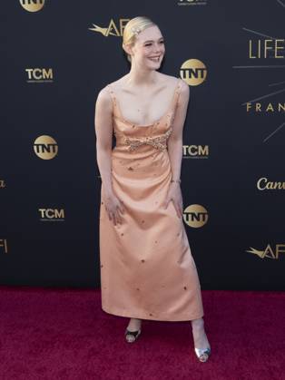 April 26, 2025, Hollywood, California, USA: Elle Fanning attends the AFI Life Achievement Award Ceremony Honoring Francis Ford Coppola. Hollywood USA - ZUMAb173 20250426_aap_b173_072 Copyright: xBillyxBennightx