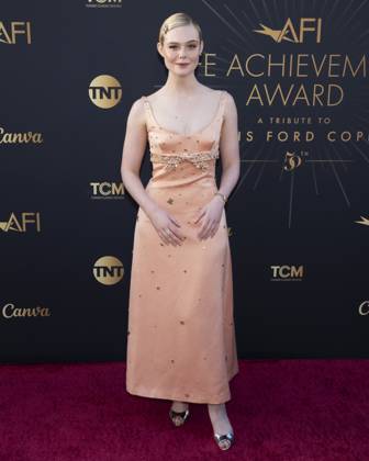April 26, 2025, Hollywood, California, USA: Elle Fanning attends the AFI Life Achievement Award Ceremony Honoring Francis Ford Coppola. Hollywood USA - ZUMAb173 20250426_aap_b173_075 Copyright: xBillyxBennightx