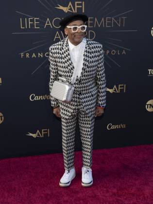 April 26, 2025, Hollywood, California, USA: Spike Lee attends the AFI Life Achievement Award Ceremony Honoring Francis Ford Coppola. Hollywood USA - ZUMAb173 20250426_aap_b173_115 Copyright: xBillyxBennightx
