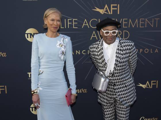 April 26, 2025, Hollywood, California, USA: Tonya Lewis Lee and Spike Lee attend the AFI Life Achievement Award Ceremony Honoring Francis Ford Coppola. Hollywood USA - ZUMAb173 20250426_aap_b173_126 Copyright: xBillyxBennightx