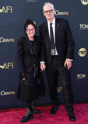 50th Annual AFI Life Achievement Award 2025 Honoring Francis Ford Coppola Mary Jo Deschanel and husband Caleb Deschanel arrive at the 50th Annual AFI (American Film Institute) Life Achievement Award Honoring Francis Ford Coppola held at the Dolby Theatre in Hollywood, Los Angeles, California, United States. Dolby Theatre, Hollywood, Los Angeles, California, USA California United States  Copyright: xImagexPressxAgencyx originalFilename: collin-50thannu250427_np0Kk.jpg
