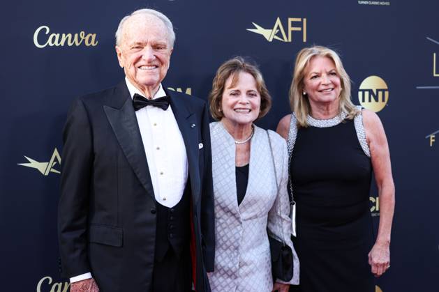 50th Annual AFI Life Achievement Award 2025 Honoring Francis Ford Coppola American writer, playwright, director, and producer George Stevens, Jr. arrives at the 50th Annual AFI (American Film Institute) Life Achievement Award Honoring Francis Ford Coppola held at the Dolby Theatre in Hollywood, Los Angeles, California, United States. Dolby Theatre, Hollywood, Los Angeles, California, USA California United States Copyright: xImagexPressxAgencyx originalFilename: collin-50thannu250427_npFct.jpg