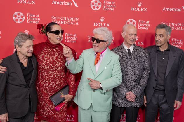 From left, actor Mikhail Baryshnikov, actress Rossy de Palma, Spanish film director Pedro Almodovar, actor John Waters and actor John Turturro poses during the red carpet at the 50th Chaplin Awards 2025 in New York, USA, 28 April 2025. Pedro Almodovar receives the Chaplin Award during the 50th edition of the Chaplin Prize !ACHTUNG: NUR REDAKTIONELLE NUTZUNG!  Copyright: xAngelxColmenaresx AME3449 20250429-55016669347_1
